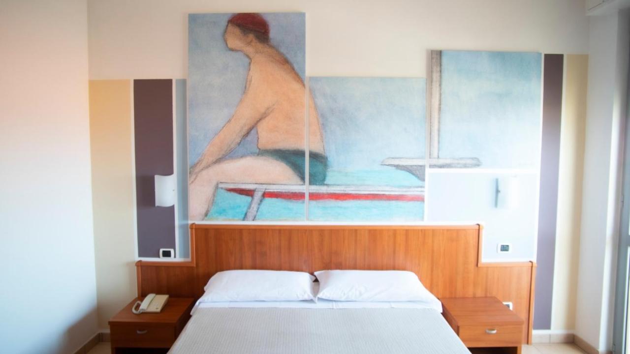 Hotel Royal Giulianova Dış mekan fotoğraf