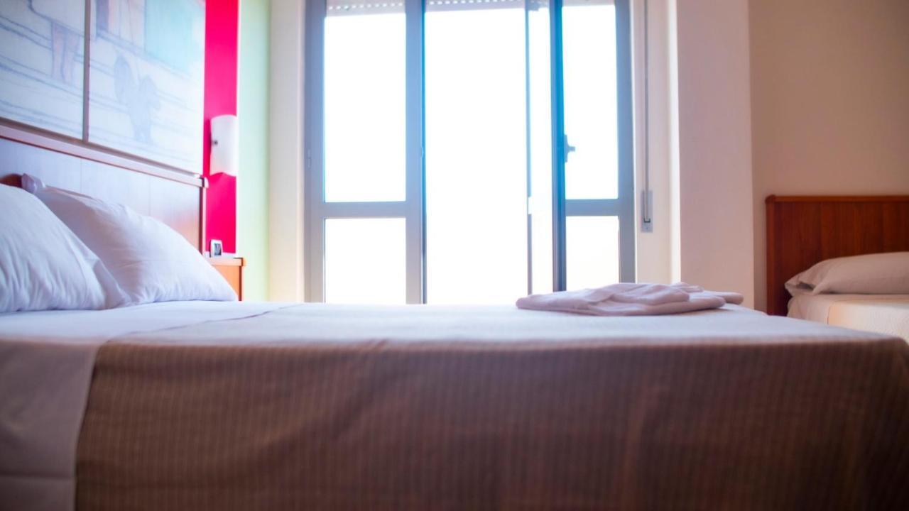 Hotel Royal Giulianova Dış mekan fotoğraf